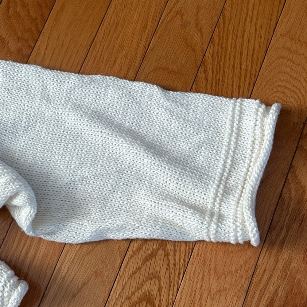 HYFVE Cream Crew Neck Cropped Sweater - Picture 5 of 7